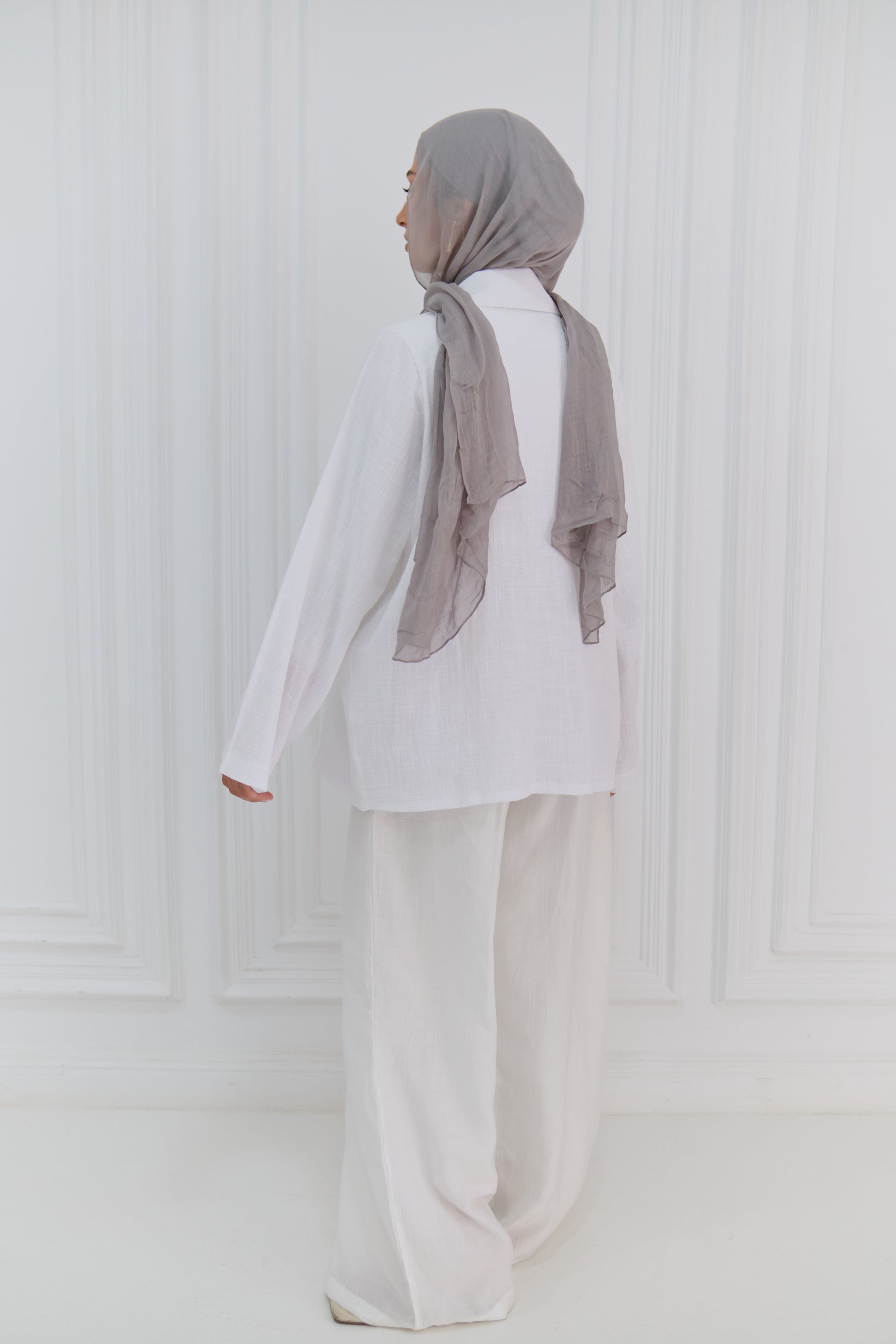 Whisper Wrap- white