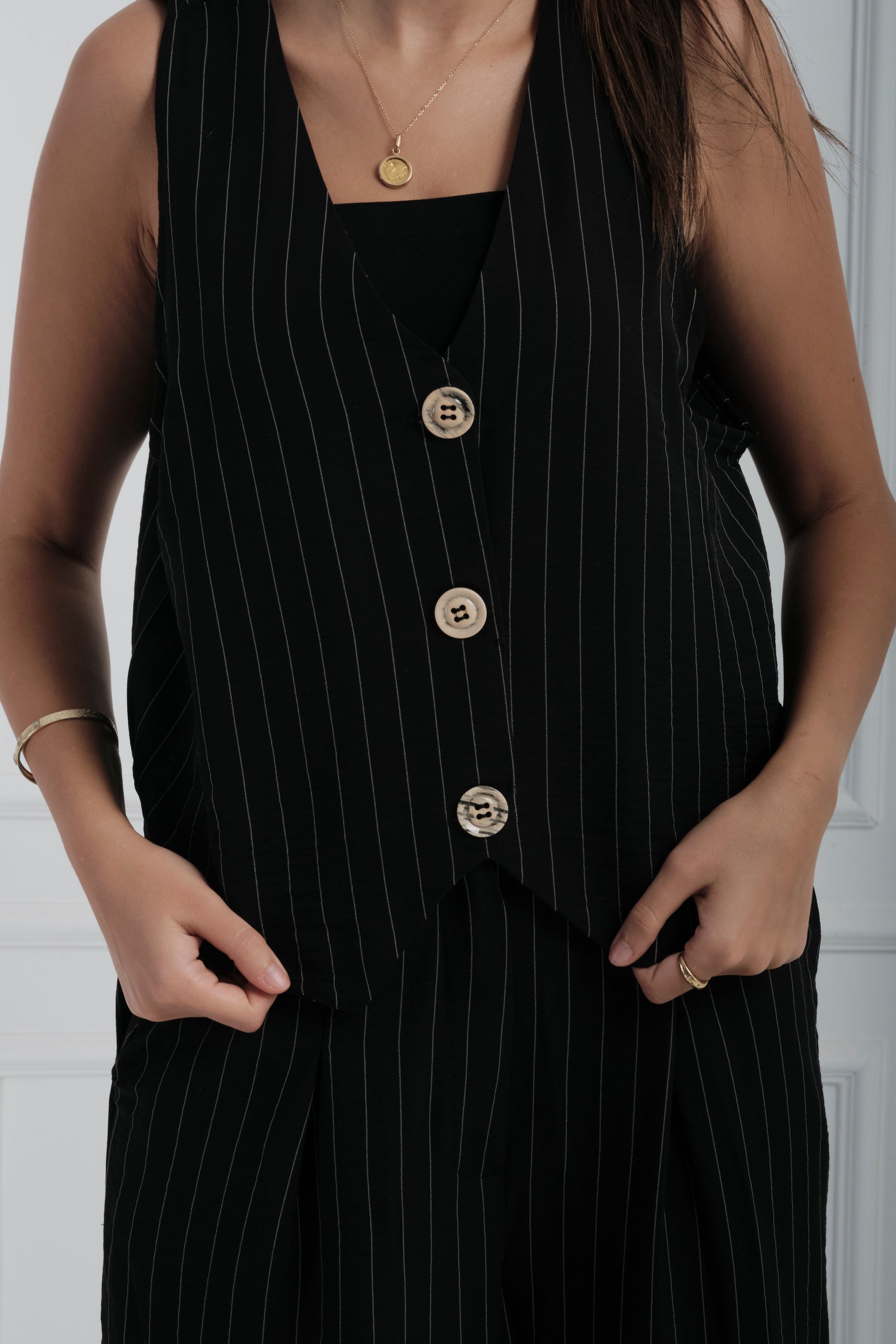 Sleek Suit-Black