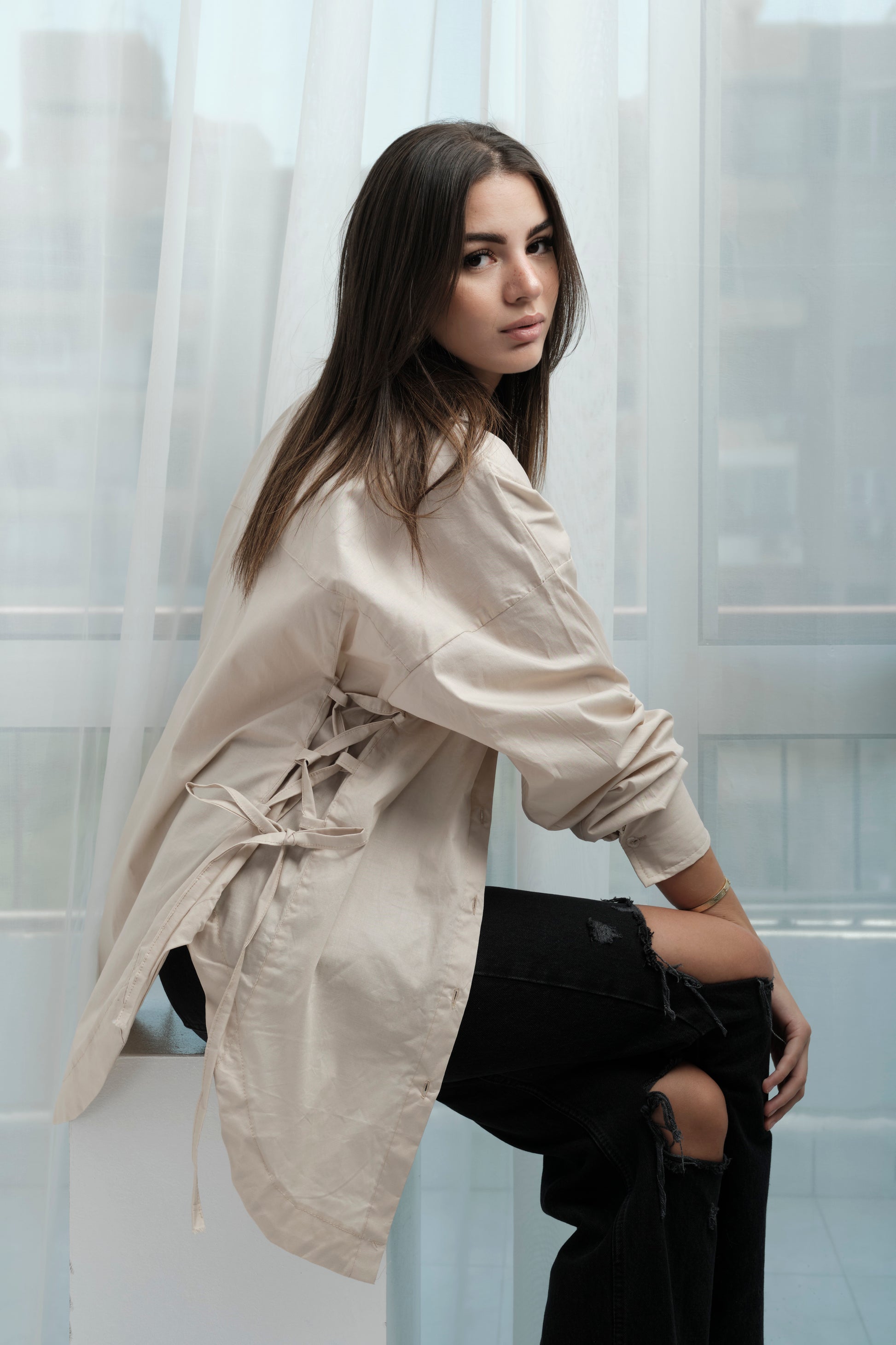 Side Ties Shirt-beige